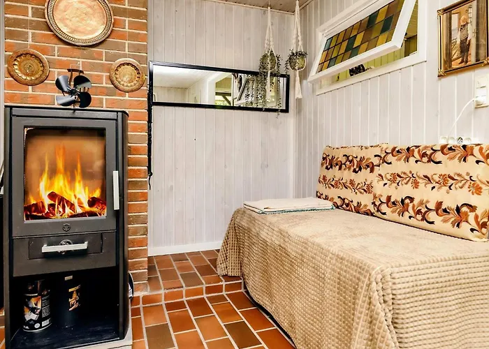 Holiday home 8 Person In Hadsund-by Traum *