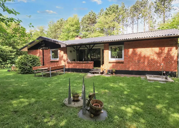 Holiday home 8 Person In Hadsund-by Traum Hadsund